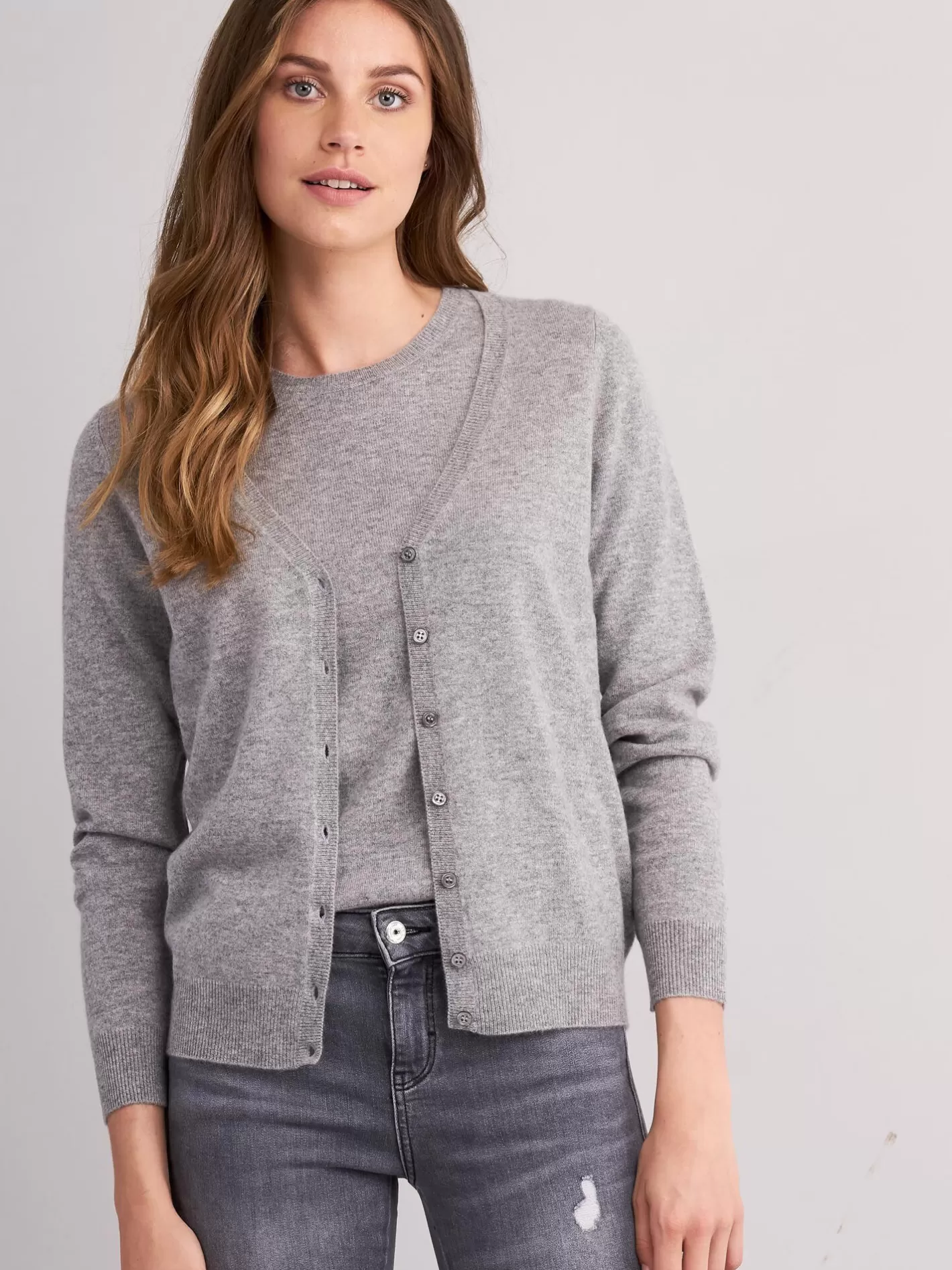 Cardigans<REPEAT cashmere Basic Cashmere Cardigan With V-Neck Light Grey