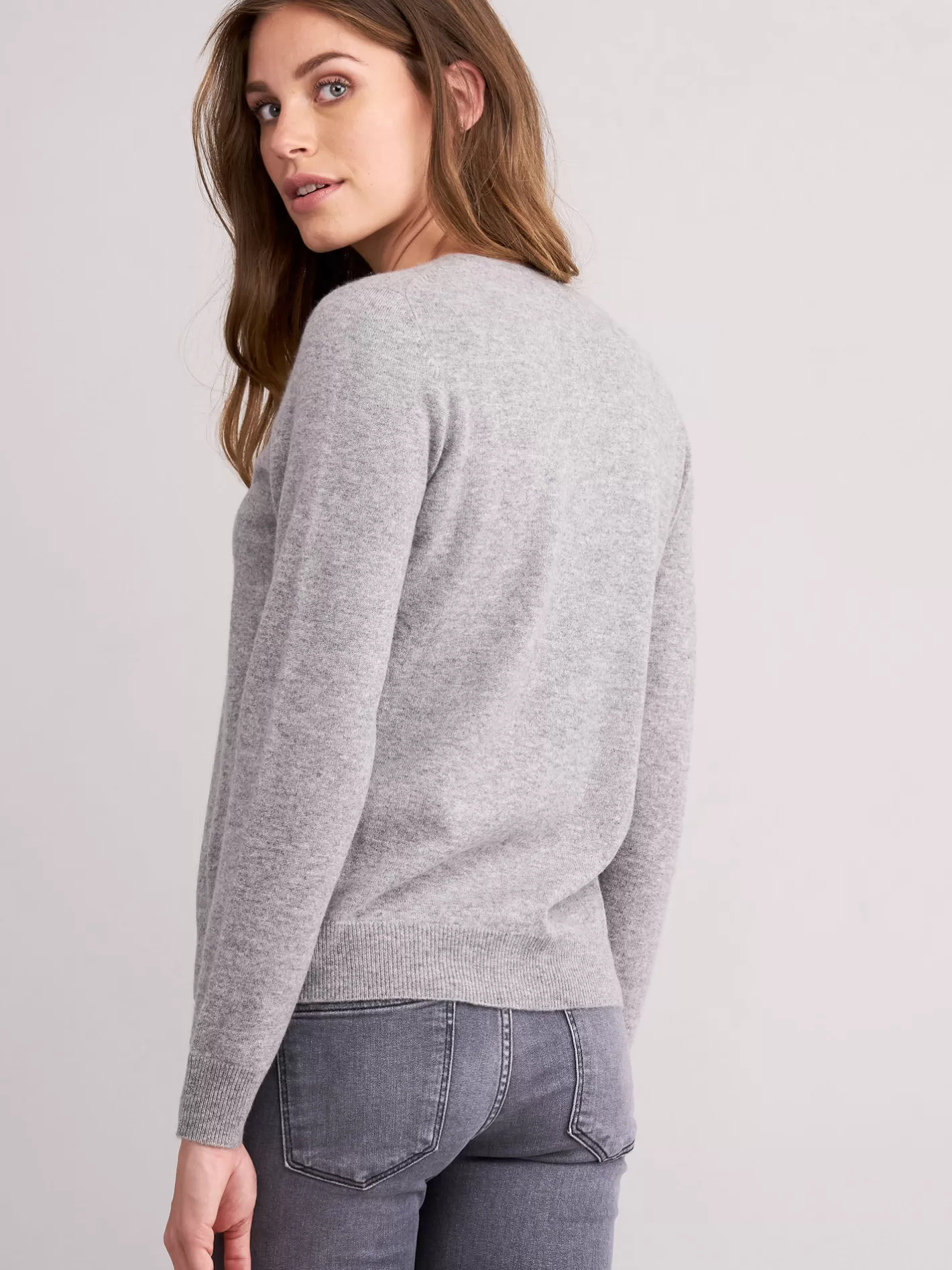 Cardigans<REPEAT cashmere Basic Cashmere Cardigan With V-Neck Light Grey