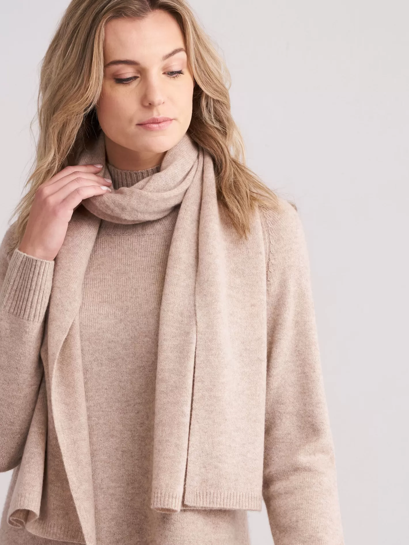 Scarves<REPEAT cashmere Basic Cashmere Scarf Sand