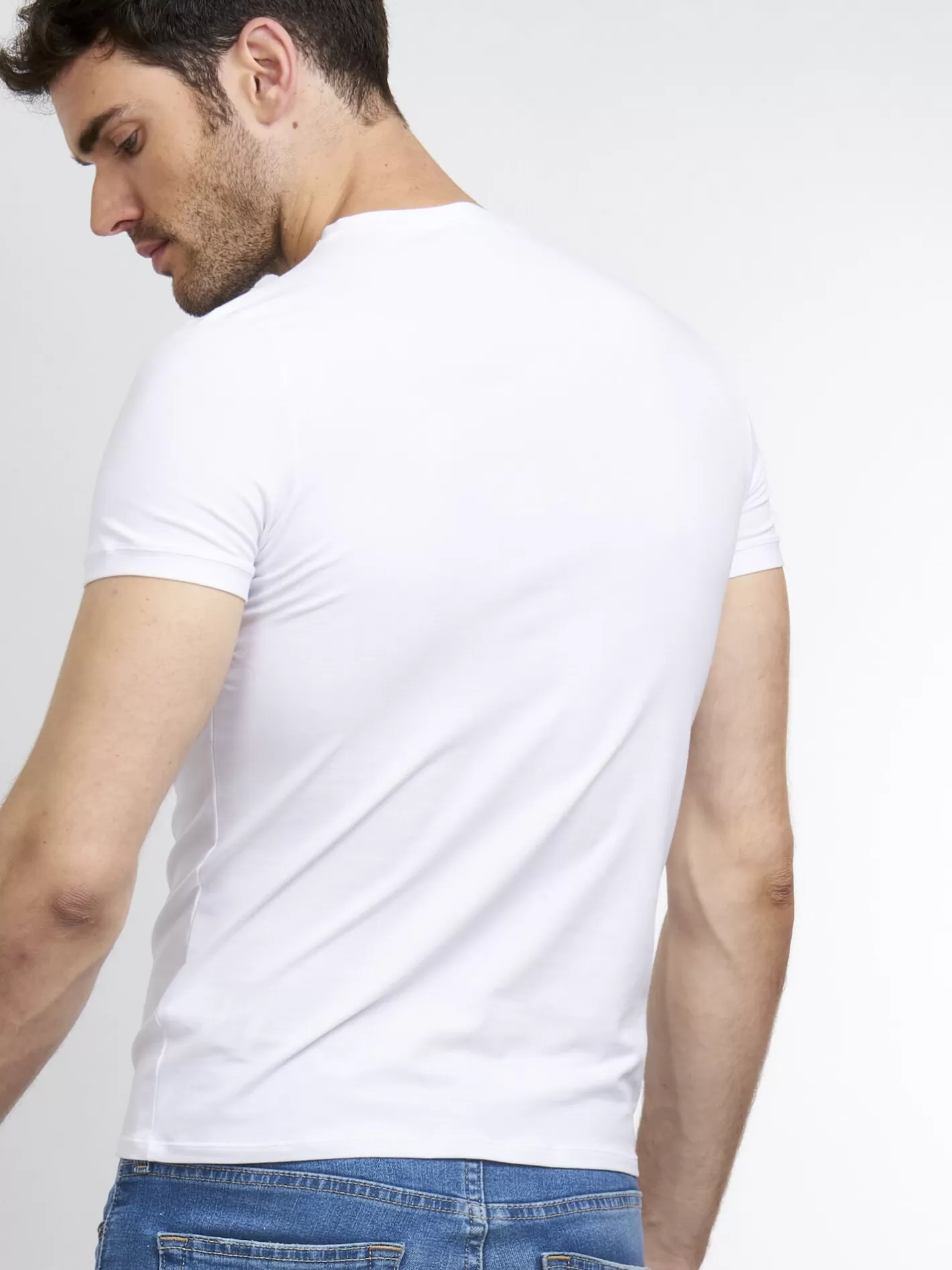 T-Shirts<REPEAT cashmere Basic Men's Round Neck T-Shirt White