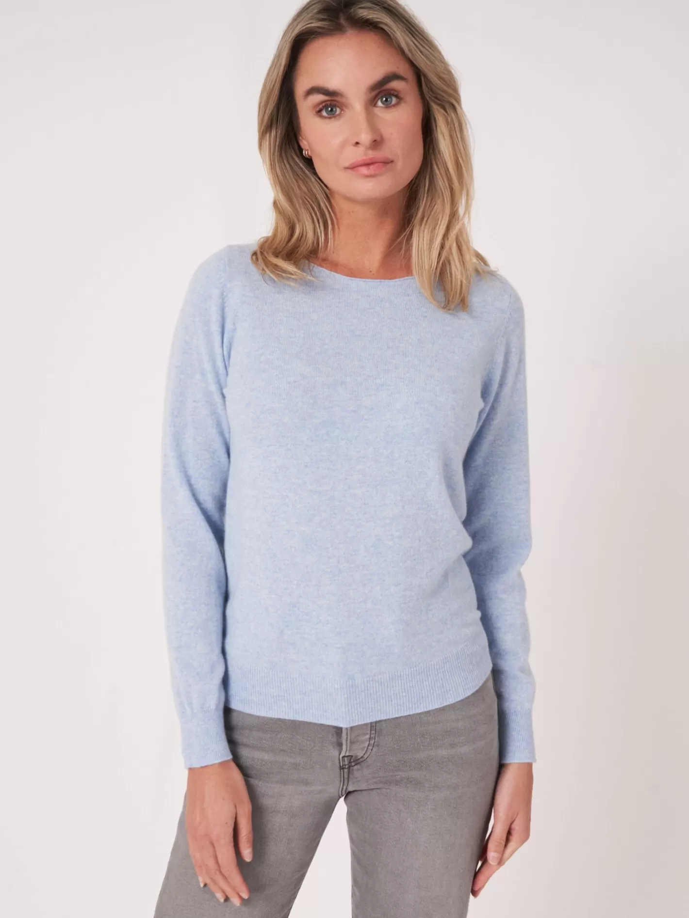 Organic Cashmere<REPEAT cashmere Basic Organic Cashmere Boat Neck Jumper Sky