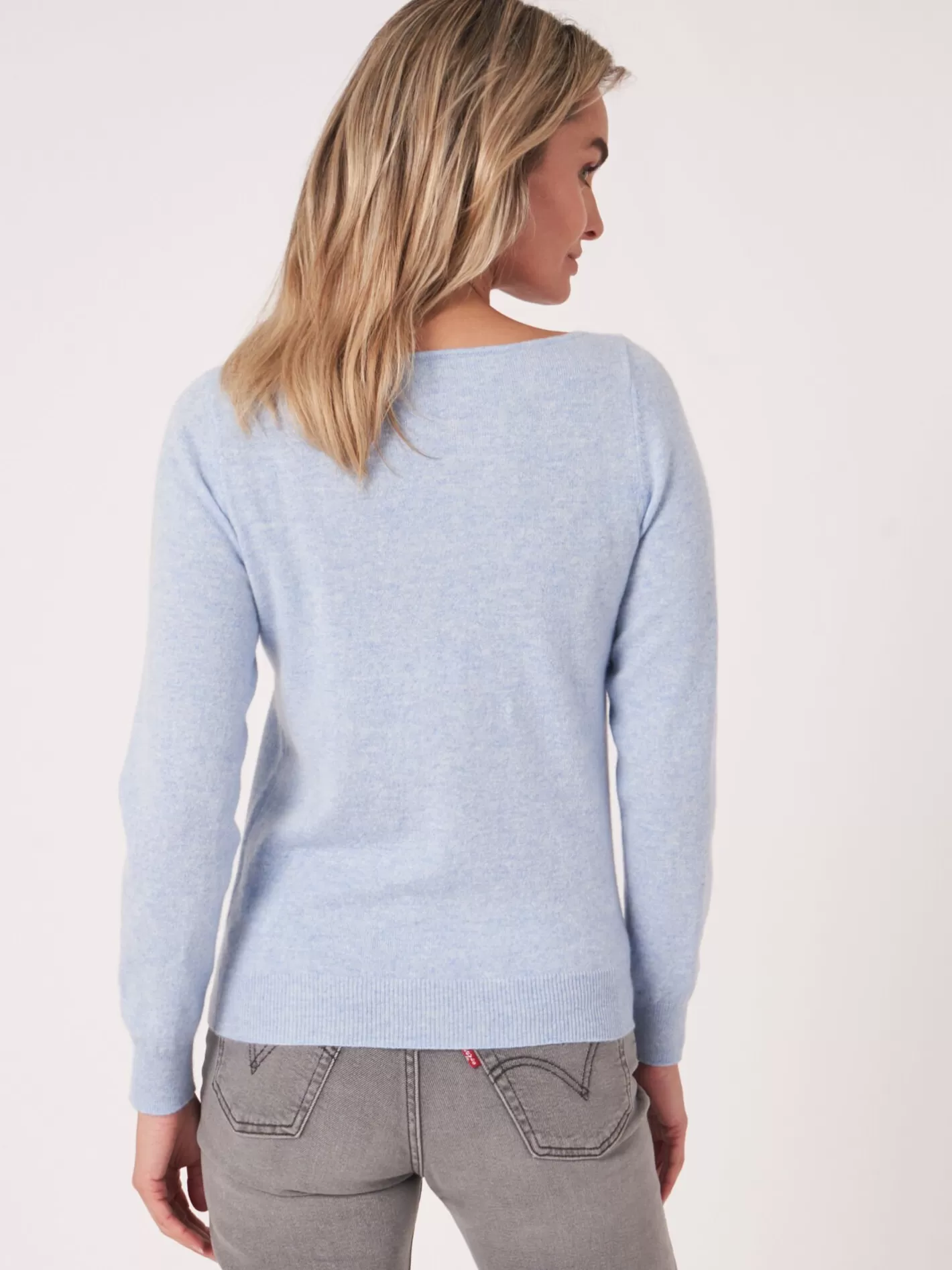 Organic Cashmere<REPEAT cashmere Basic Organic Cashmere Boat Neck Jumper Sky