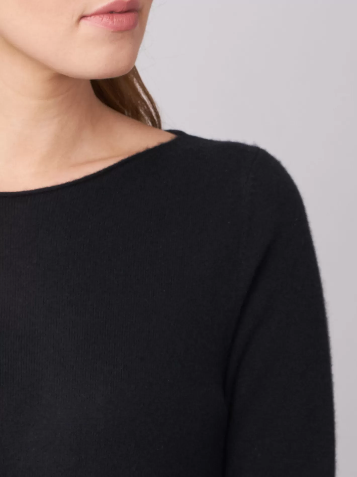 Sweaters<REPEAT cashmere Basic Organic Cashmere Boat Neck Jumper Black