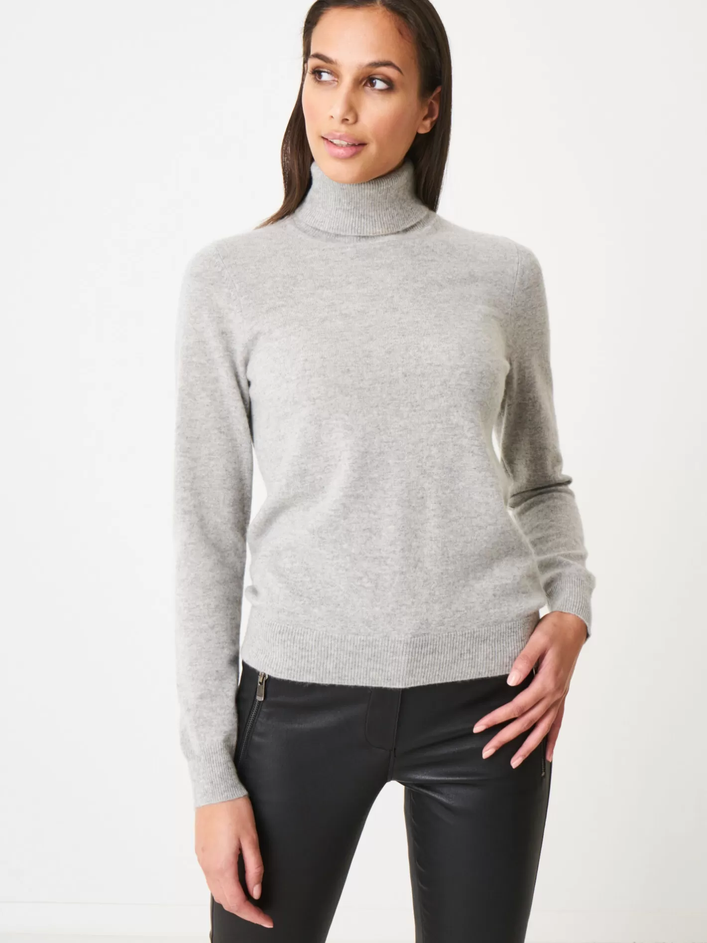 Organic Cashmere<REPEAT cashmere Basic Organic Cashmere Roll Neck Sweater Silver Grey