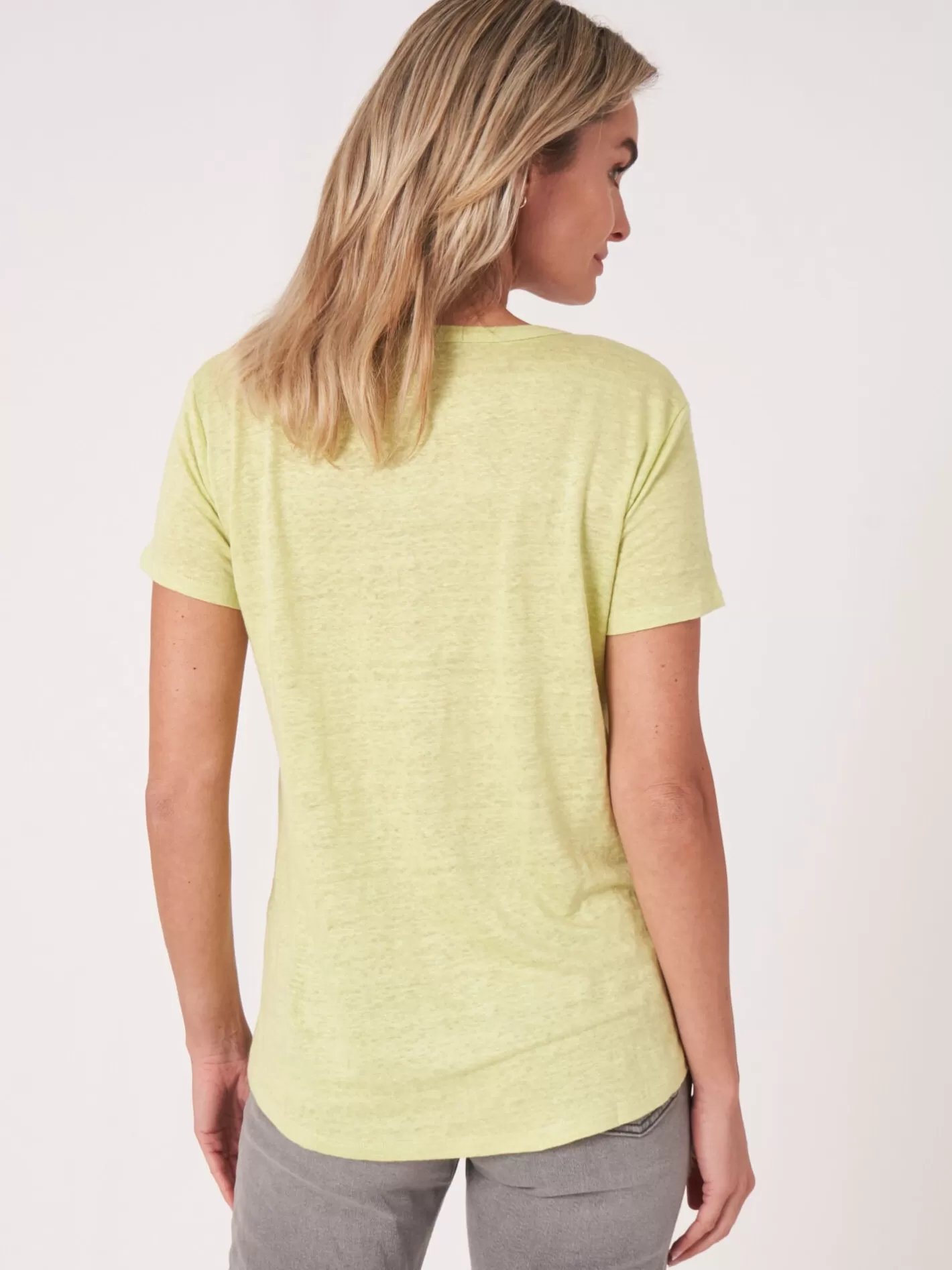 Tops<REPEAT cashmere Basic Pure Linen V-Neck T-Shirt With Chest Pocket Soda