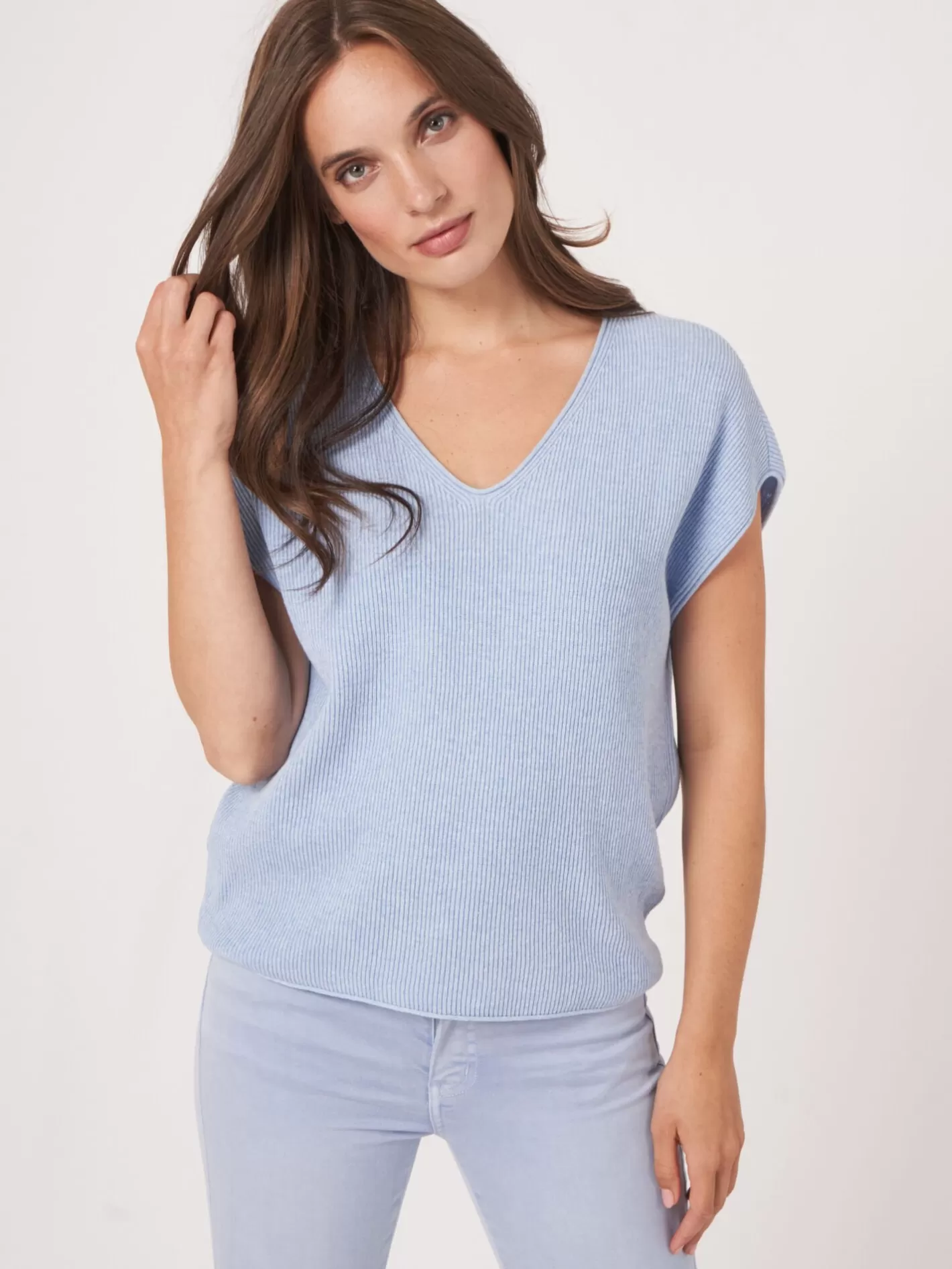 Sweaters<REPEAT cashmere Cashmere Cotton Blend V-Neck Knitted Top Sky