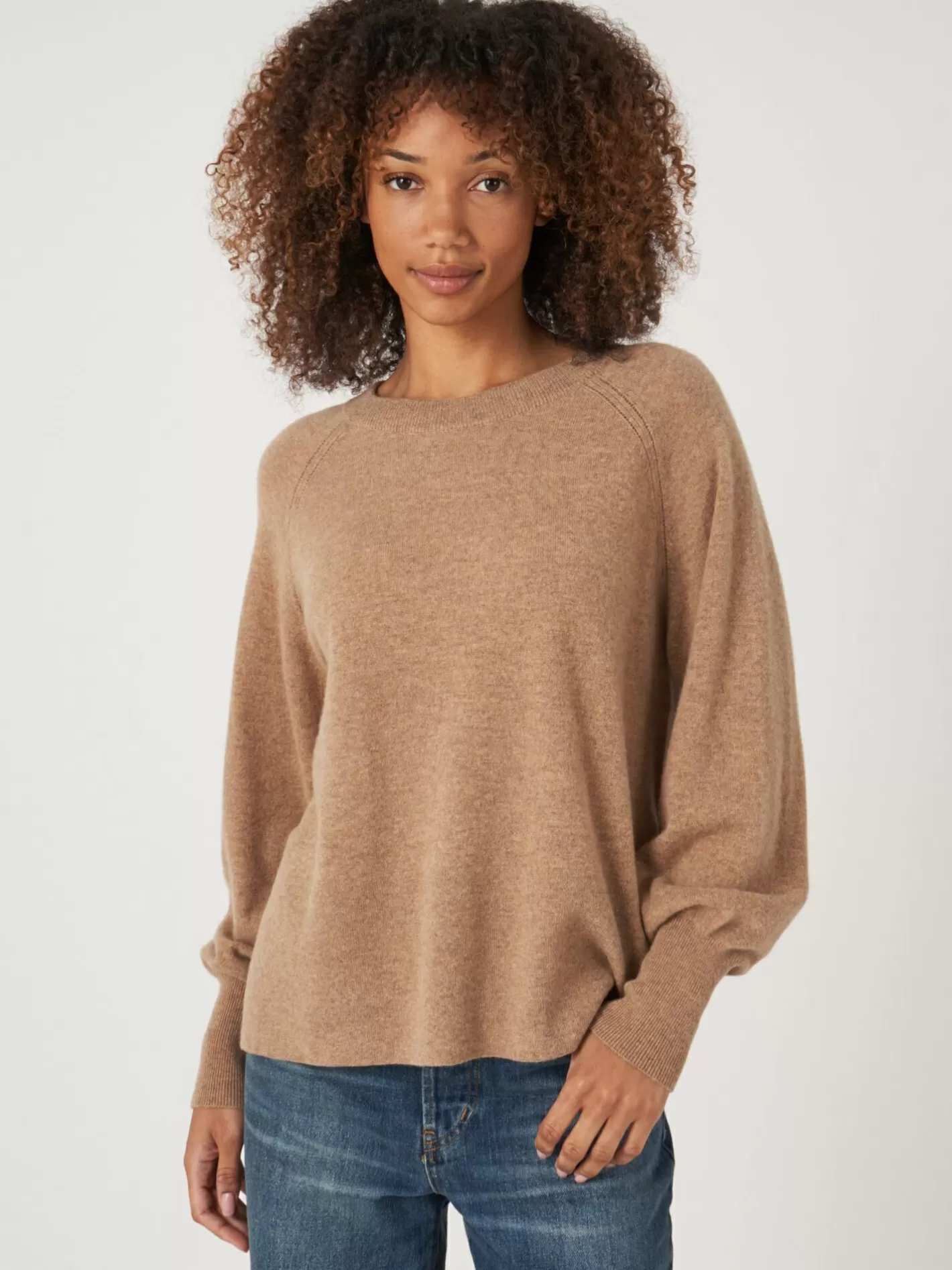 Sweaters<REPEAT cashmere Cashmere Raglan Sweater With High Ribbed Hem And Side Slit Camel