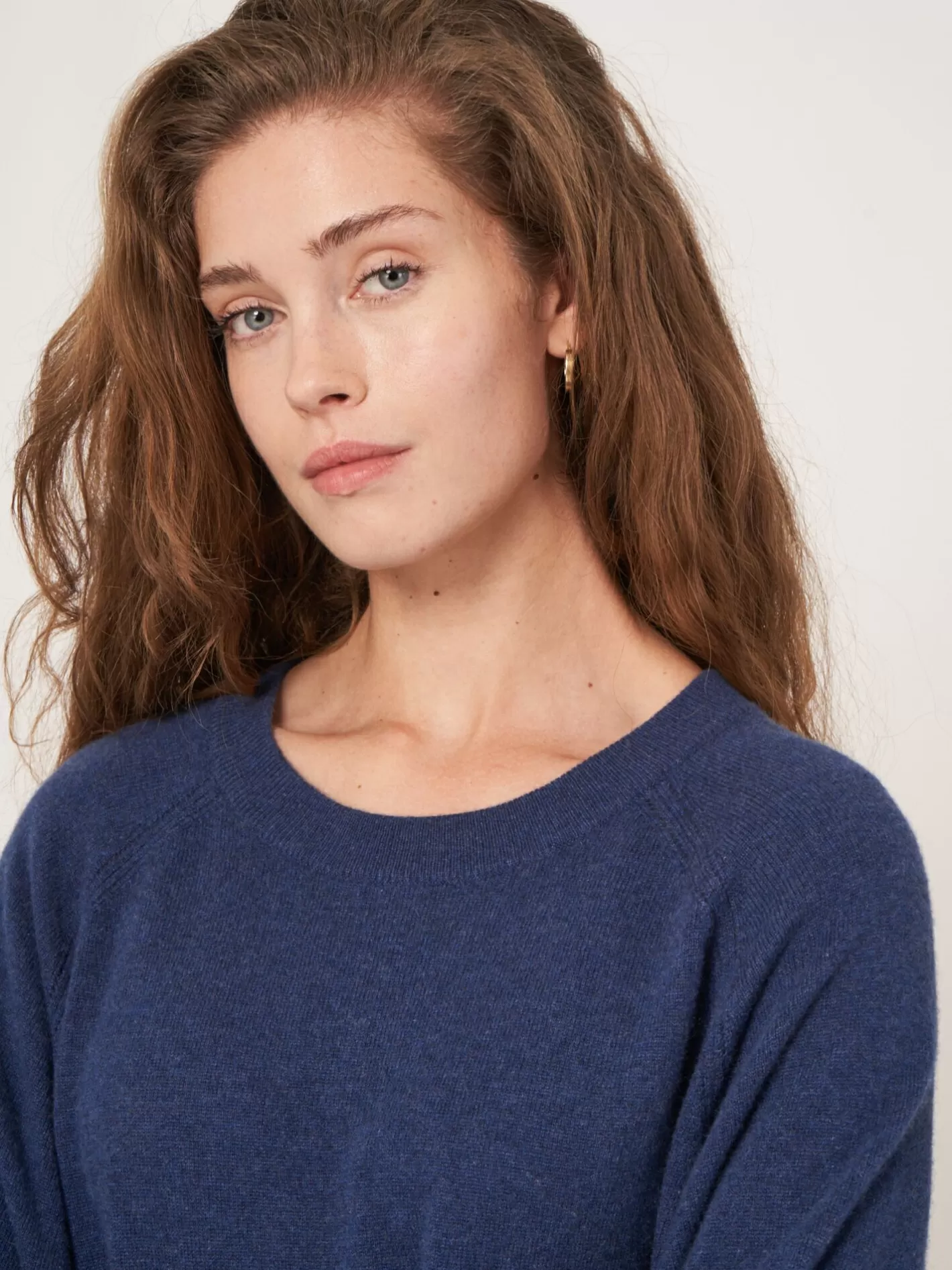 Sweaters<REPEAT cashmere Cashmere Raglan Sweater With High Ribbed Hem And Side Slit Saphire