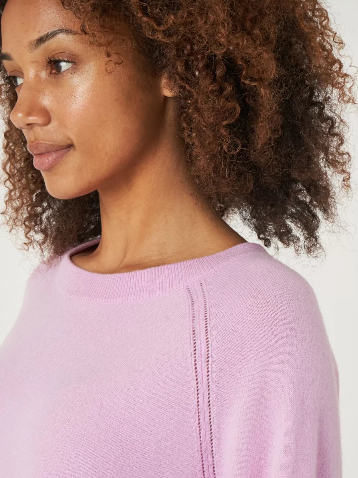 Sweaters<REPEAT cashmere Cashmere Raglan Sweater With High Ribbed Hem And Side Slit Candy