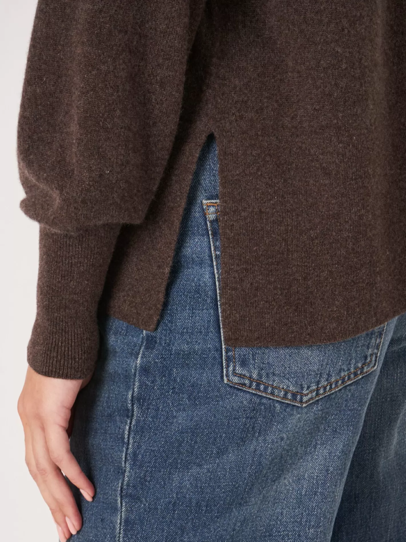 Sweaters<REPEAT cashmere Cashmere Raglan Sweater With High Ribbed Hem And Side Slit Chocolate