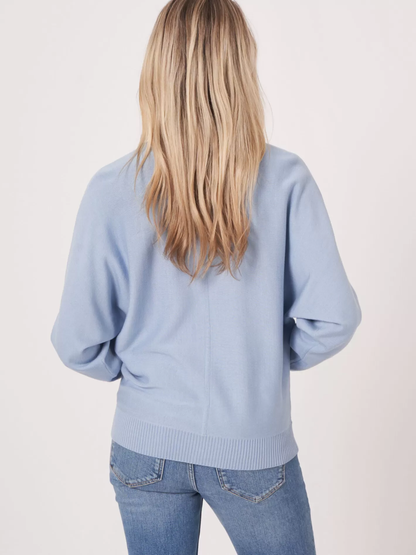 Sweaters<REPEAT cashmere Cotton Blend Batwing Jumper With V-Neck Lt Blue