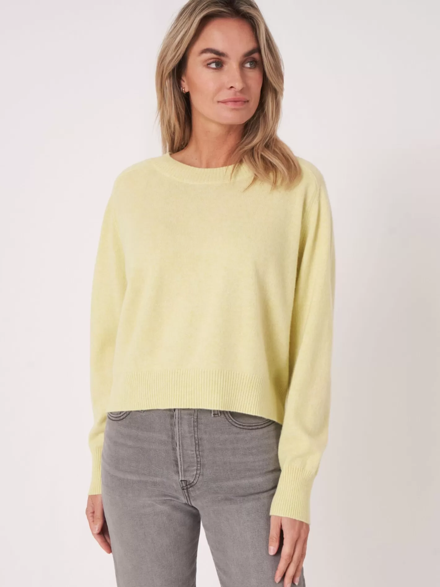 Organic Cashmere<REPEAT cashmere Cropped Organic Cashmere Raglan Sweater Soda