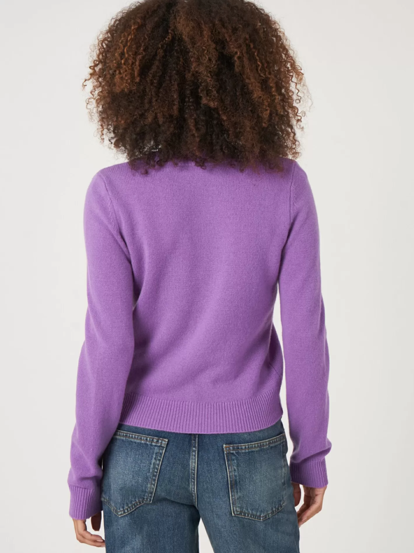 Sweaters<REPEAT cashmere Cropped Organic Cashmere V-Neck Sweater Lilac