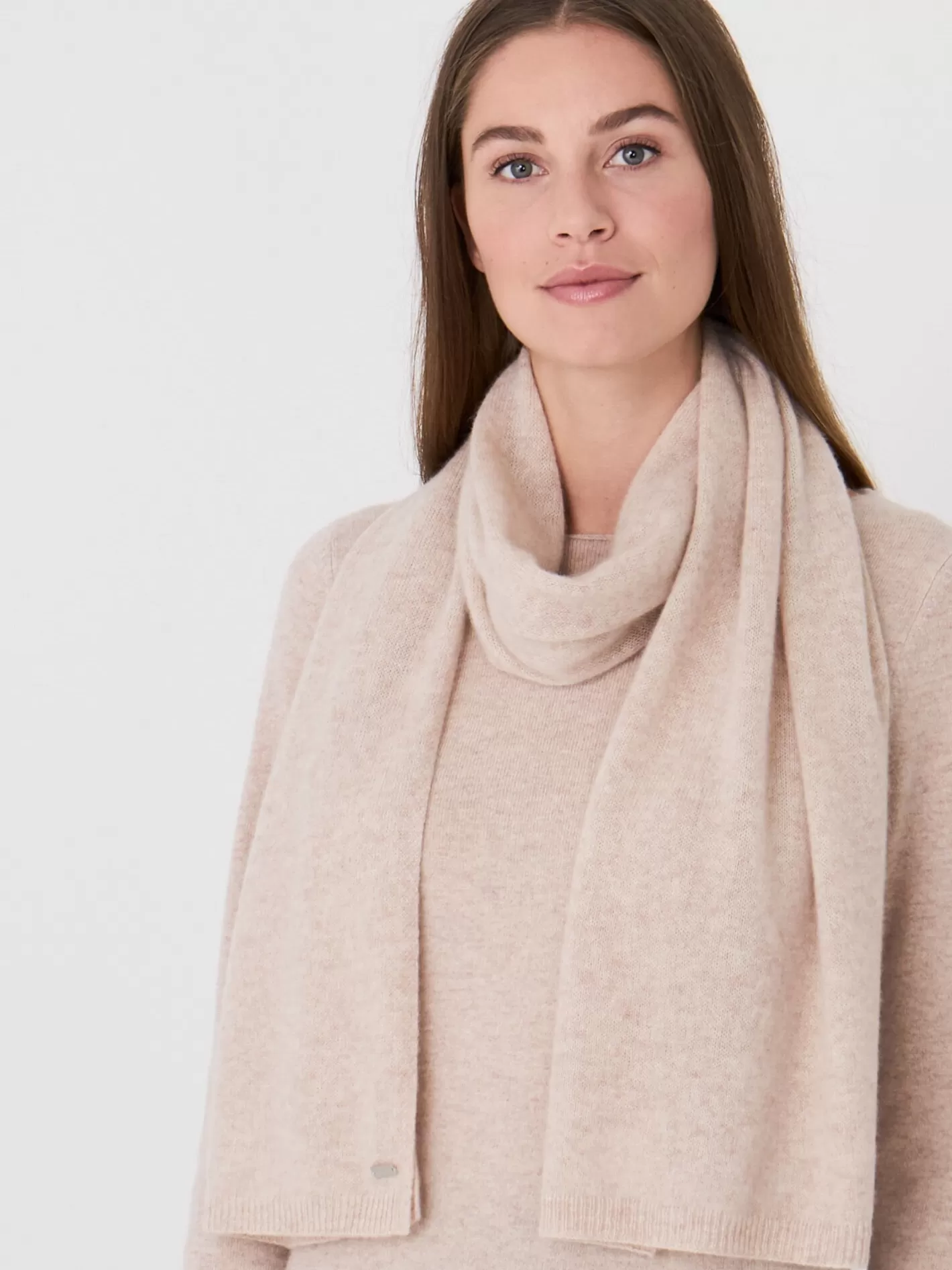 Organic Cashmere<REPEAT cashmere Fine Knit Organic Cashmere Scarf Beige