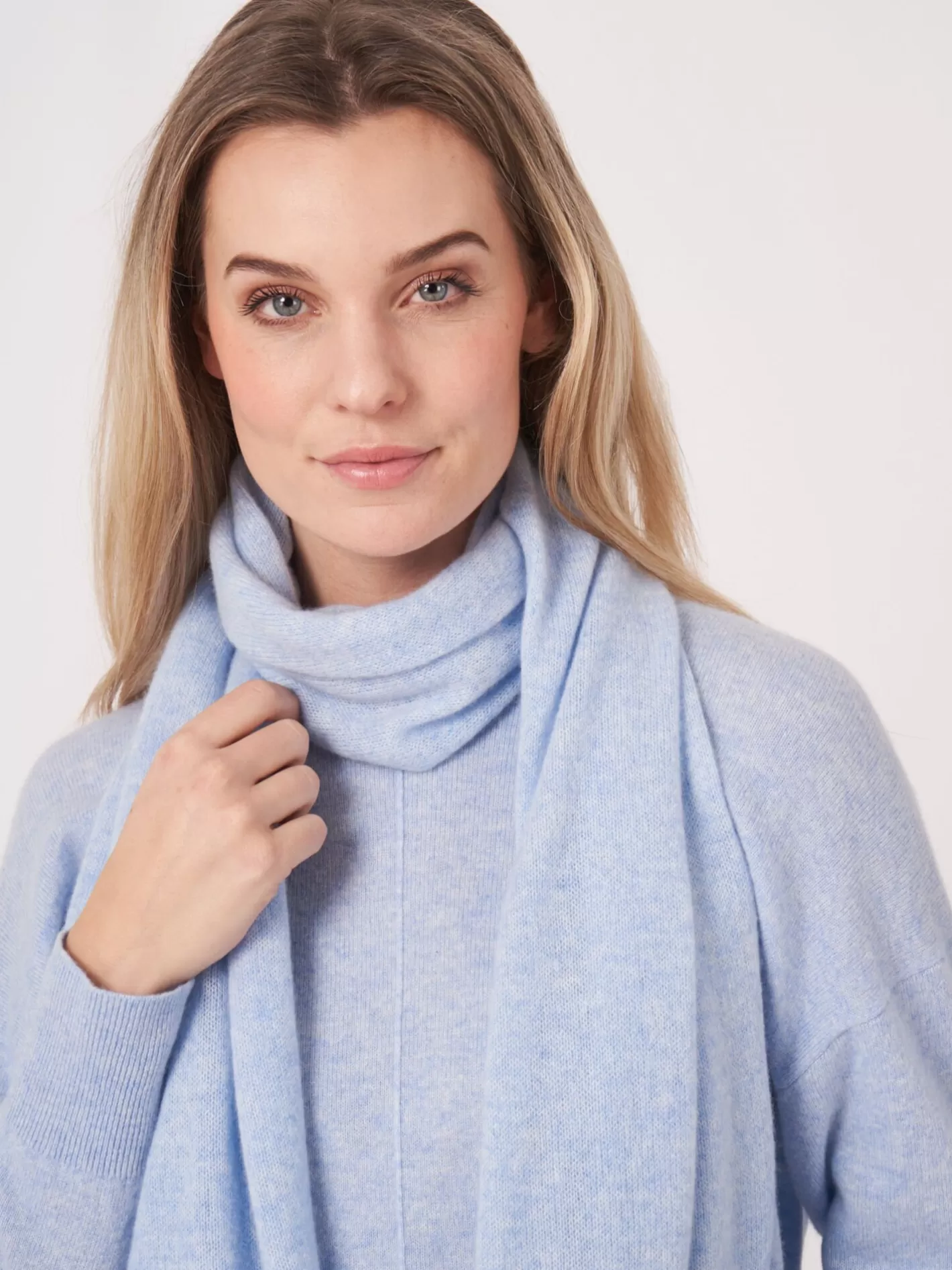 Organic Cashmere<REPEAT cashmere Fine Knit Organic Cashmere Scarf Sky