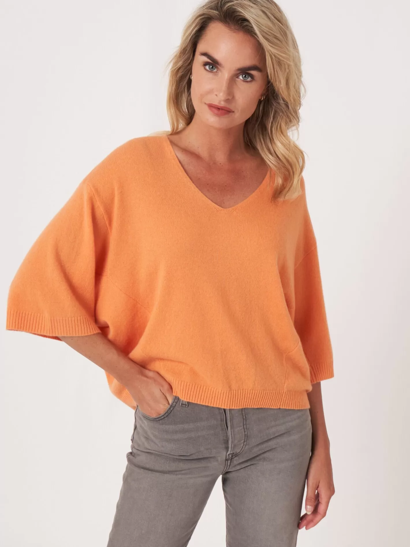 Organic Cashmere<REPEAT cashmere Loose Fit Cashmere Sweater With Short Batwing Sleeves Papaya