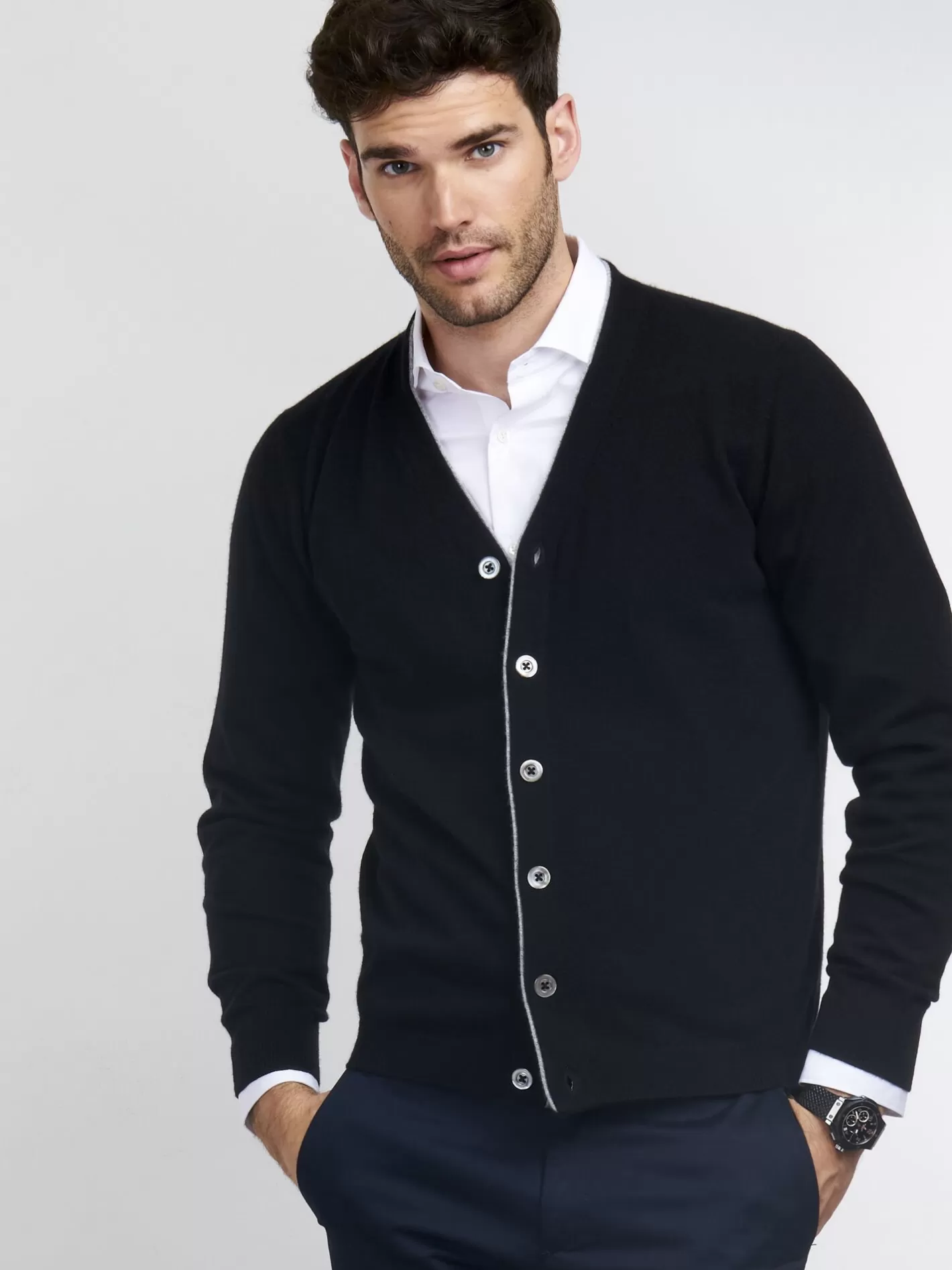 Cardigans<REPEAT cashmere Men's Cashmere V-Neck Cardigan Black/Lt Grey