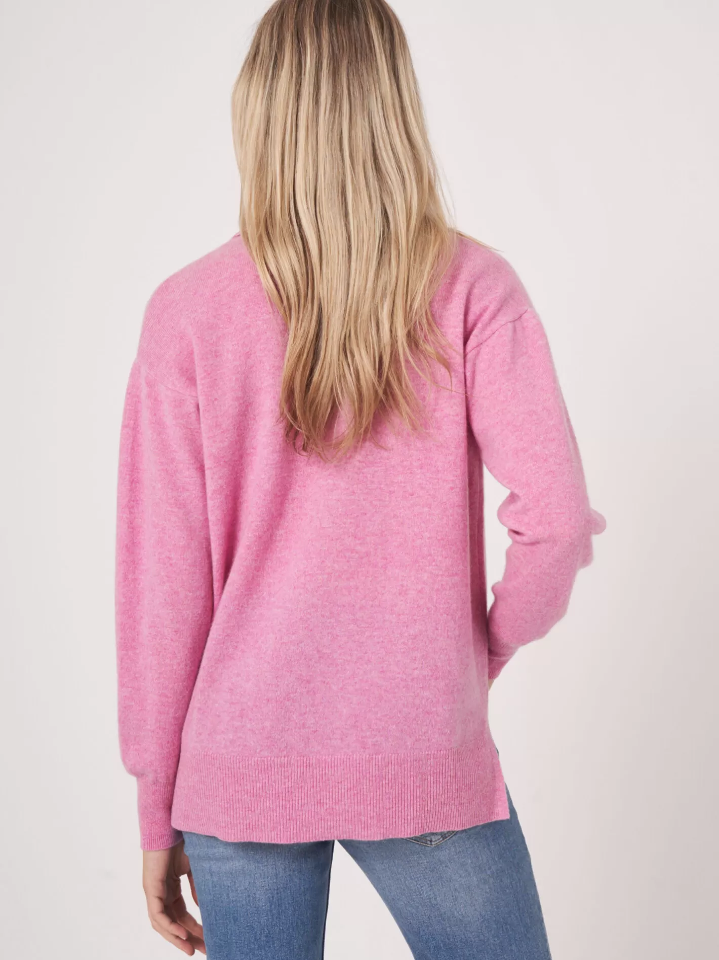 Organic Cashmere<REPEAT cashmere Polo Neck Organic Cashmere Sweater With Side Slits Blossom