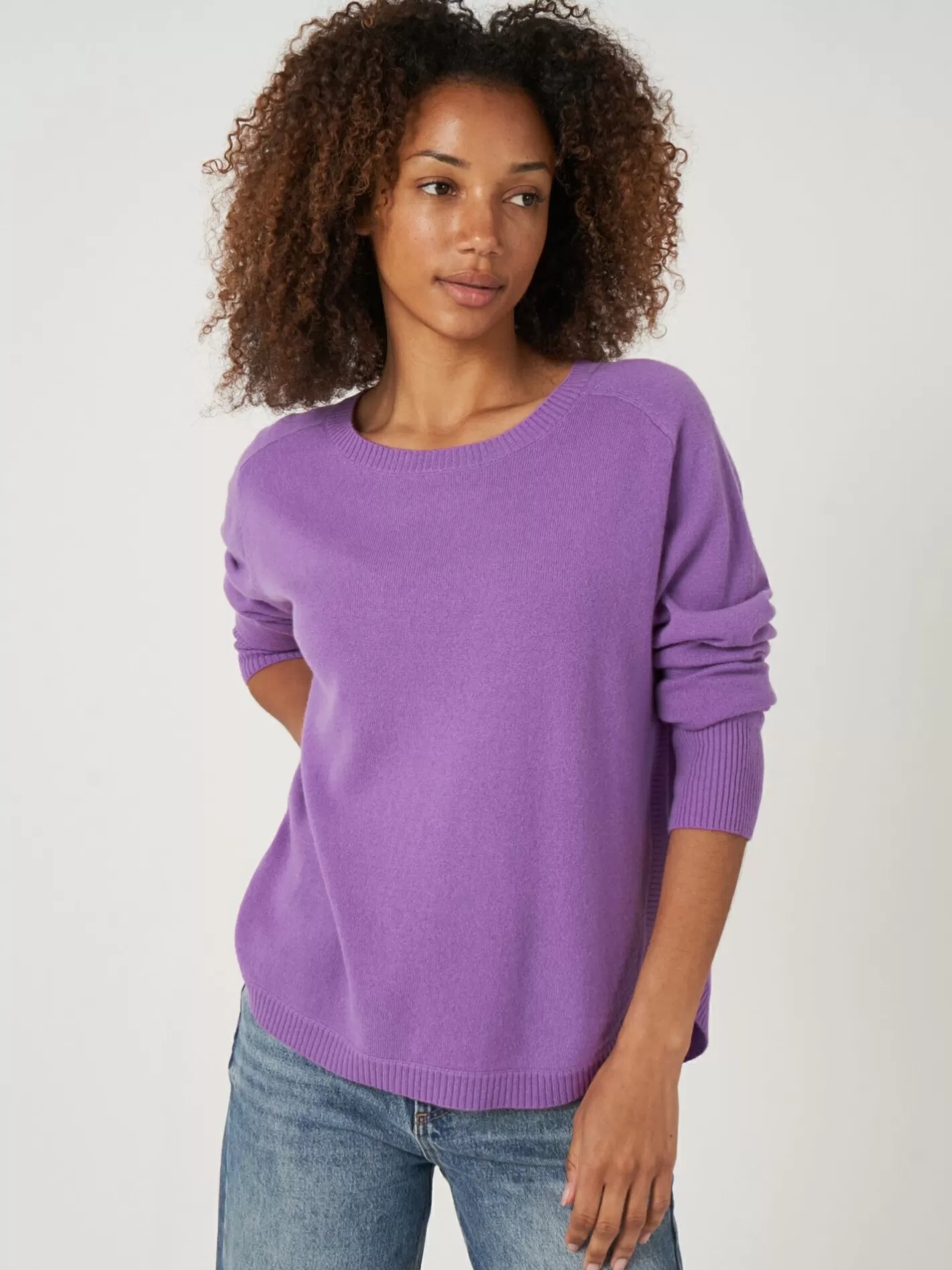 Sweaters<REPEAT cashmere Round Hem Cashmere Sweater With Boatneck Lilac