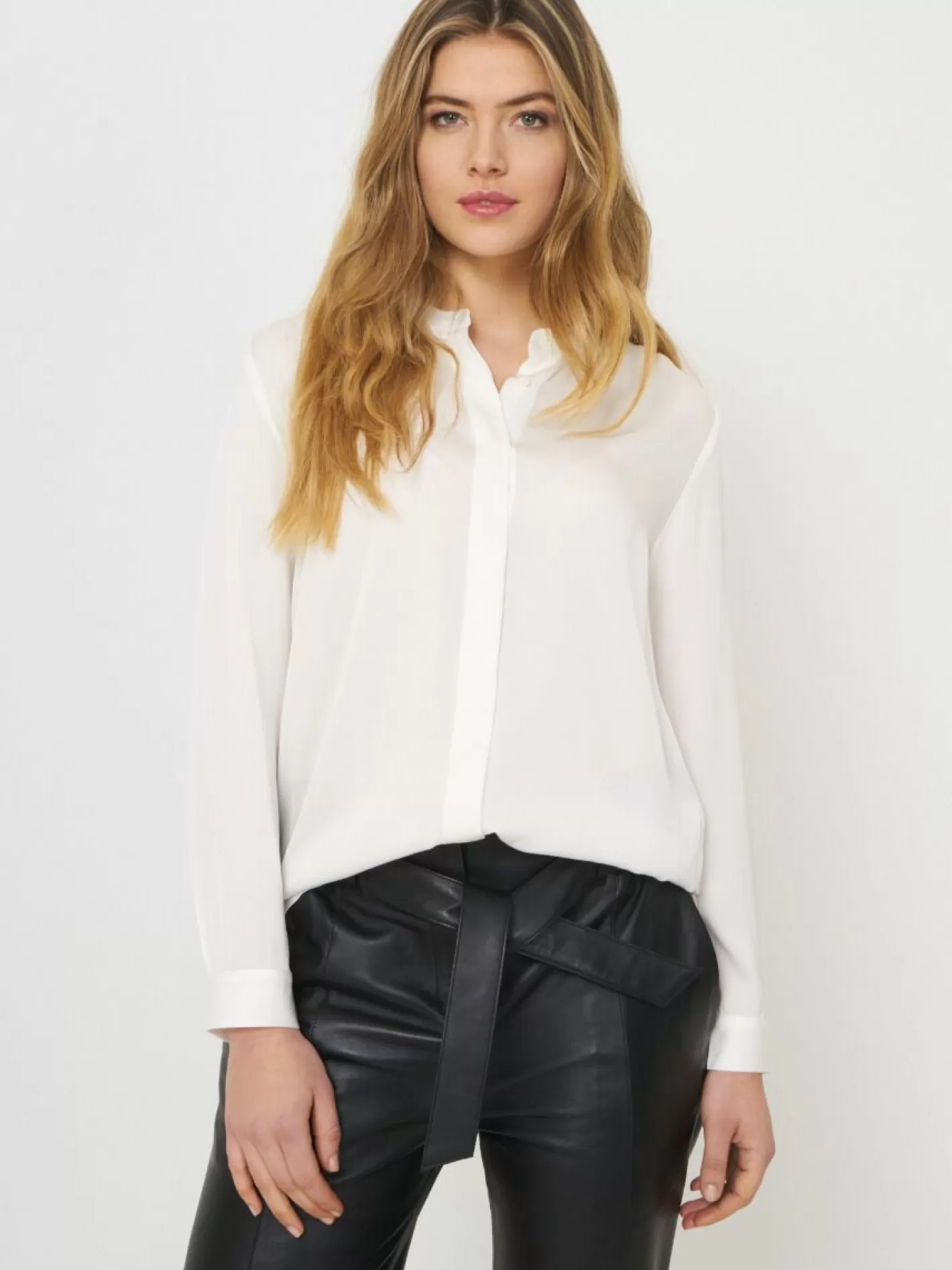 Blouses<REPEAT cashmere Silk Blouse With Mandarin Collar Cream