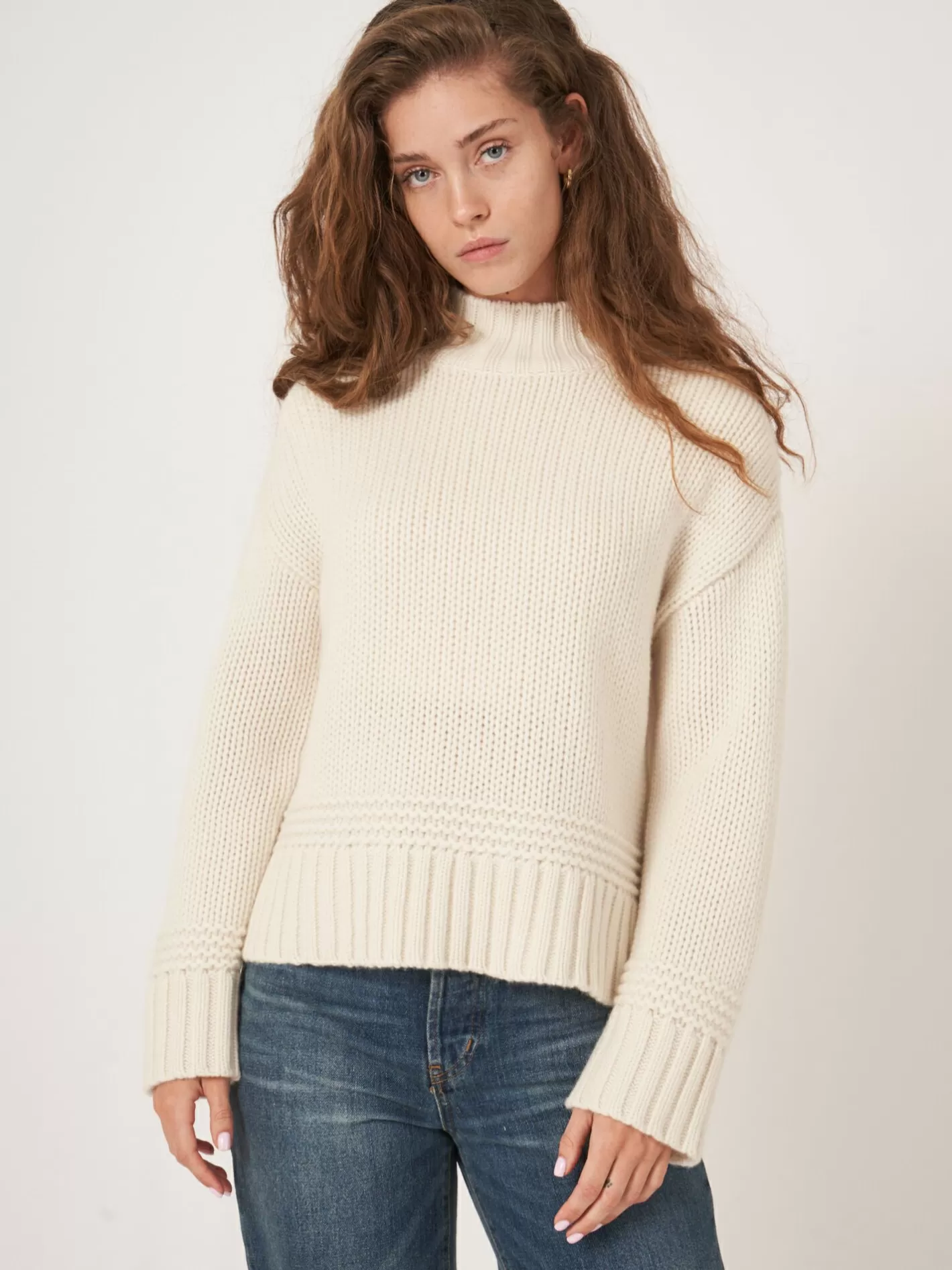 Sweaters<REPEAT cashmere Stand Collar Sweater With Ribbed Hem With Fancy Knit Details Cream