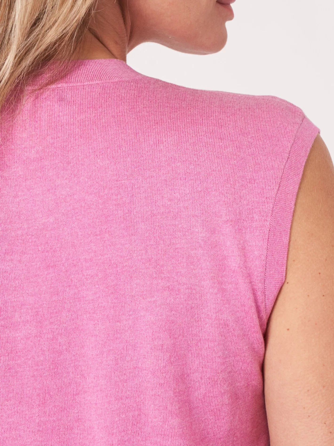 Sweaters<REPEAT cashmere Super Fine Knit Cashmere Silk Top With Neckline With Twisted Knot Detail Blossom