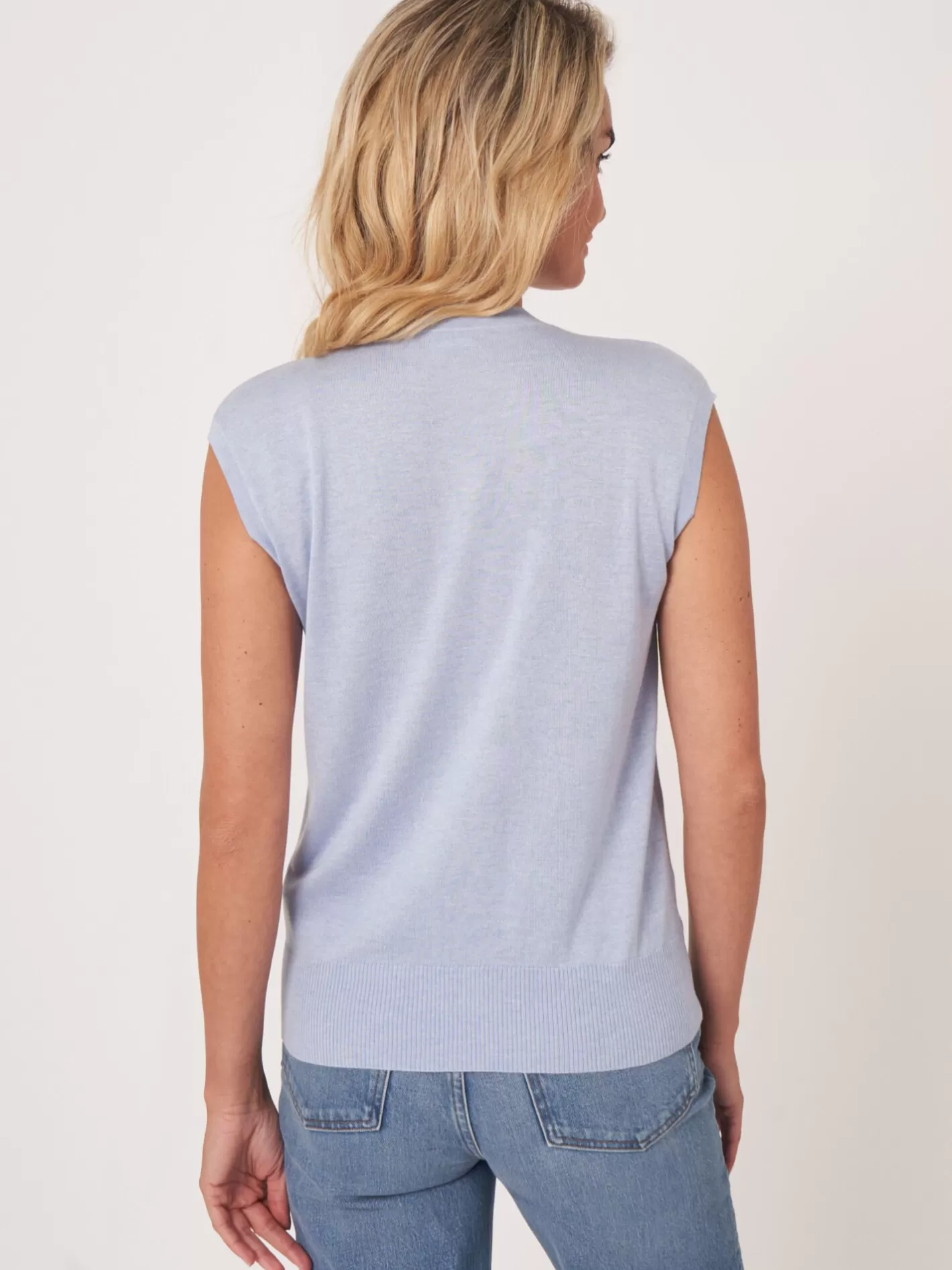 Repeats Favorites<REPEAT cashmere Super Fine Knit Cashmere Silk Top With Neckline With Twisted Knot Detail Sky