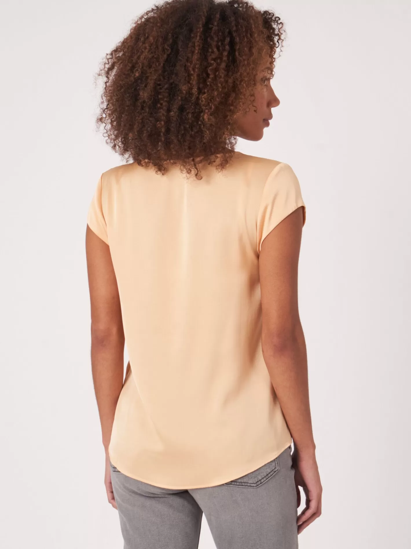 Tops<REPEAT cashmere Top With Chest Pocket Glow