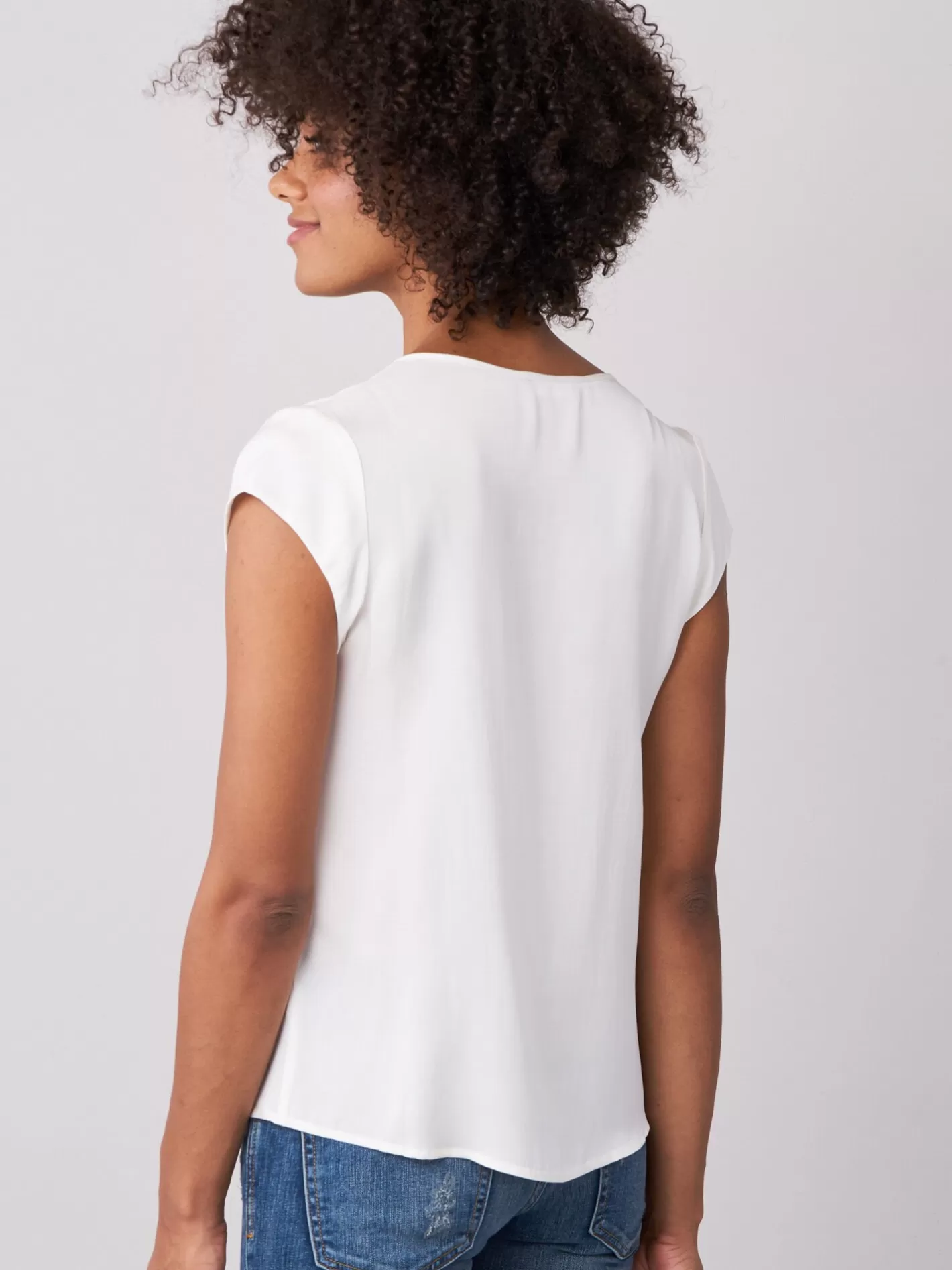 Blouses<REPEAT cashmere Top With Chest Pocket Cream