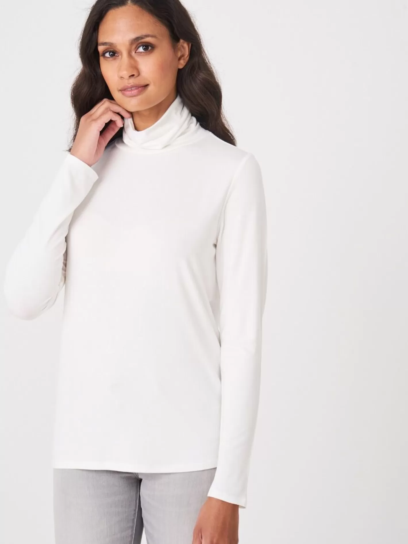 Tops<REPEAT cashmere Turtleneck Jersey Long-Sleeved Top Cream